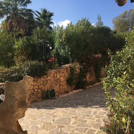 Anastasia Bed & Breakfast 4*