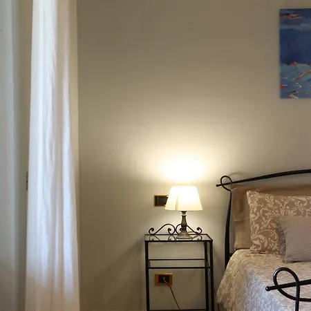 Bed & Breakfast Anastasia 2*